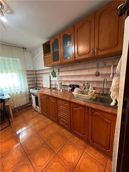 Apartament 2 camere confort 1 semidecomandat  zona Dorobanti 1 - 5
