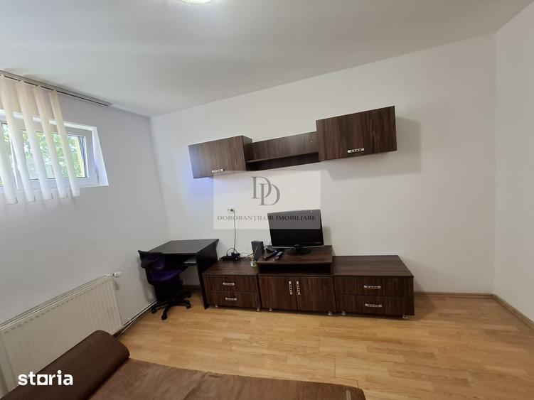 Apartament cu 2 camere decomandat în Andrei Mureșanu