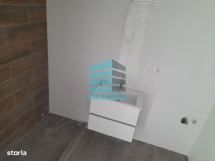 Apartament cu 4 camere în Titan