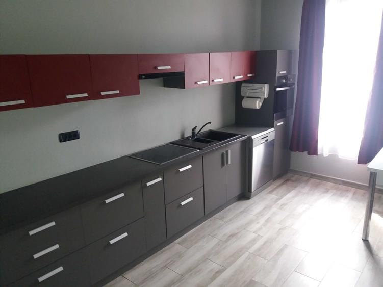 Casă cu 4 camere în Grădiște