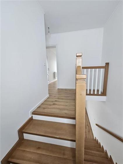 Casă cu 4 camere cu Teren 265 Mp în Ipotești