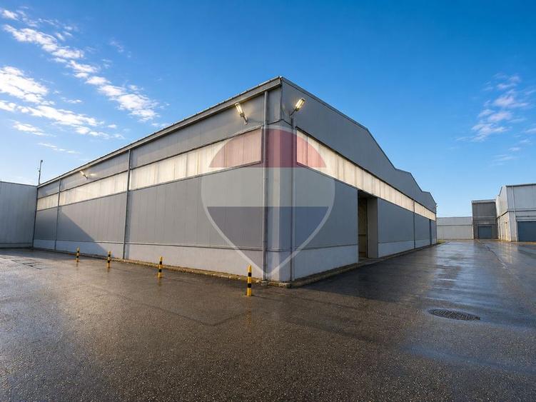 Spațiu industrial, de 590 mp, în Aeroport