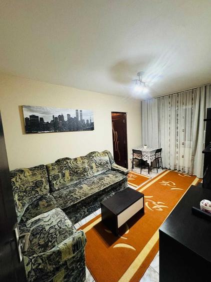 Proprietar inchiriez apartament cu doua camere - 3
