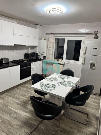 Apartament 3 camere, Racadau,  Brasov - 1