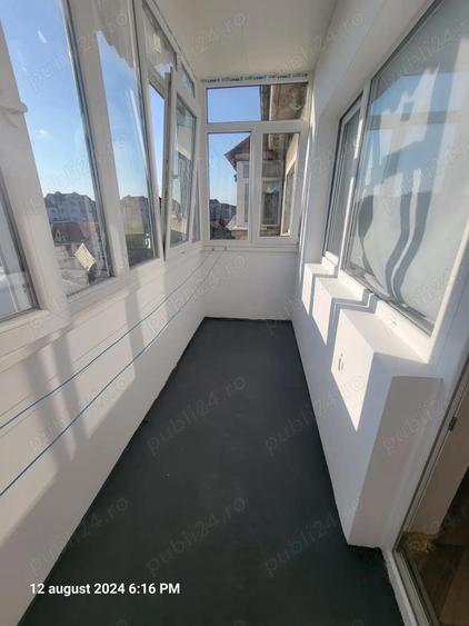 Apartament cu 2 camere decomandat în Micro 3