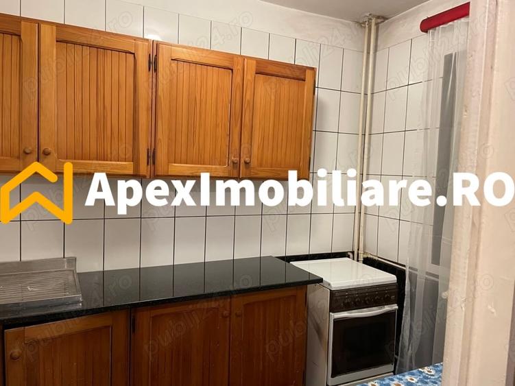 Apartament cu 3 camere decomandat, mobilat în Drumul Taberei