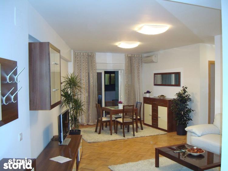 Apartament cu 3 camere, mobilat în Herăstrău