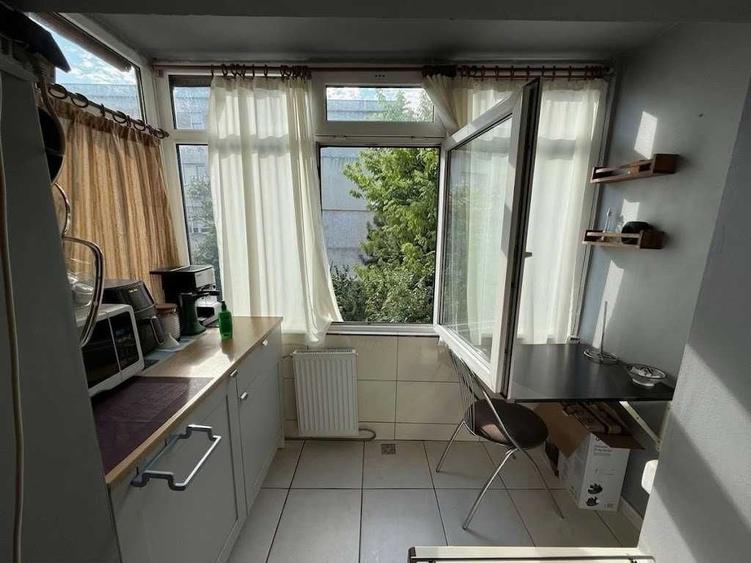 Apartament cu 3 camere decomandat în Militari