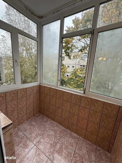 Apartament cu 2 camere semidecomandat în City Park Mall