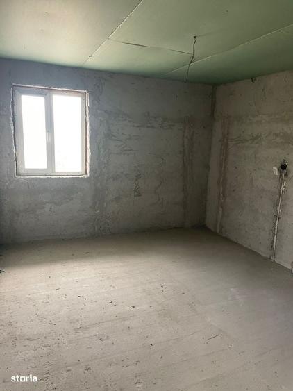 Casă cu 4 camere în Poroschia