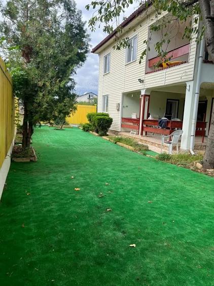 Casă cu 6 camere cu Teren 233 Mp în Central