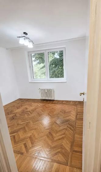 Apartament cu 2 camere semidecomandat, mobilat în Victoriei — fotografia 3