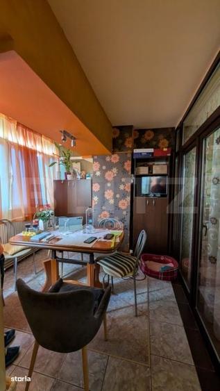 Apartament cu 3 camere decomandat în Central