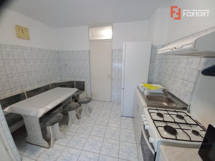 Apartament cu 3 camere decomandat, mobilat în Dorobanților