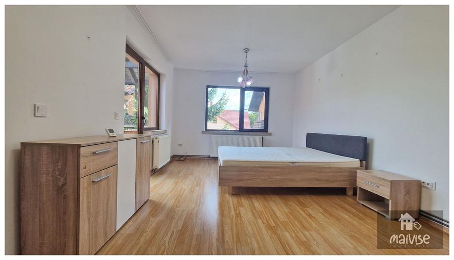Duplex cu 2 camere cu Canalizare în Tractorul