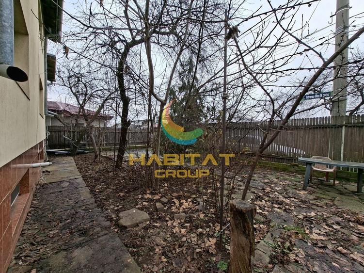 Casă individuală cu 11 camere cu Canalizare în Berceni