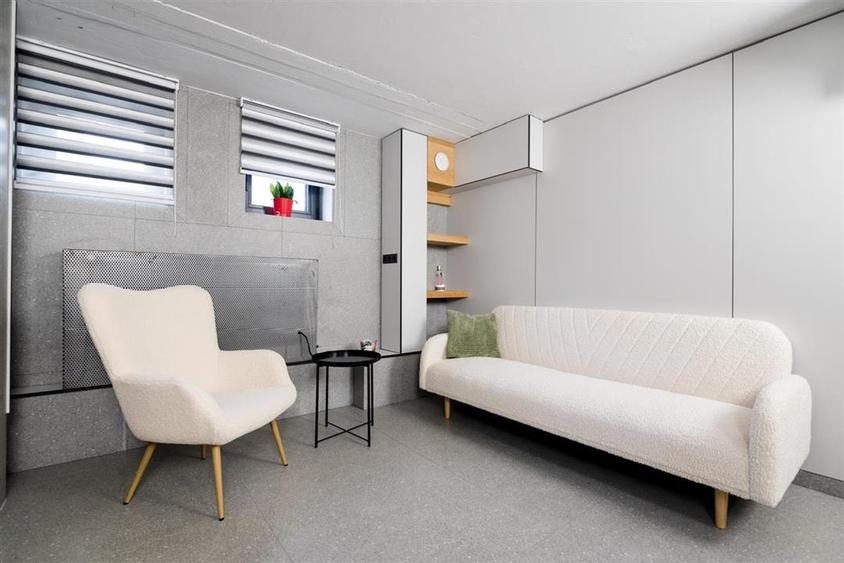 RECO Spatiu comercial ultracentral str Jean Calvin Oradea - 12