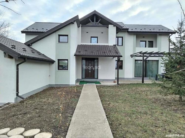 Vila Platoul Insorit