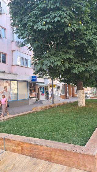 Oltenita - Centru, apartament  4 camere, etaj 1 - 1