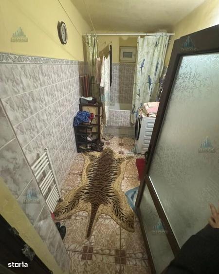 Casă cu 3 camere în Uiești