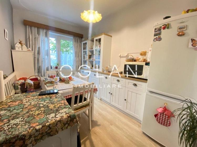Apartament 3 camere, etaj 2, strada Semaforului - 1