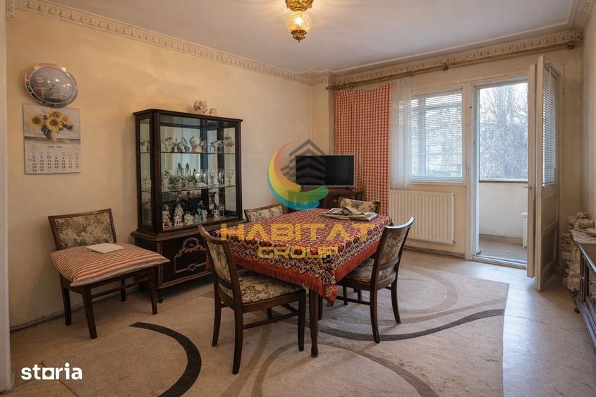 Apartament cu 3 camere decomandat în Berceni
