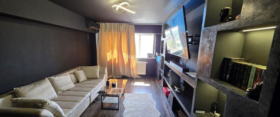 Apartament 4 camere Titan Metrou 1 Decembrie Apartament 4 camere Titan Metrou 1 Decembrie
