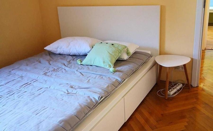 Apartament cu 2 camere decomandat în Tineretului