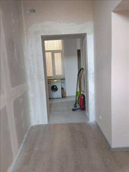 PIATA OVIDIU APARTAMENT CU 2 CAMERE  VEDERE LA MARE ST 72 MP. PRET 155.000 EUR - 9