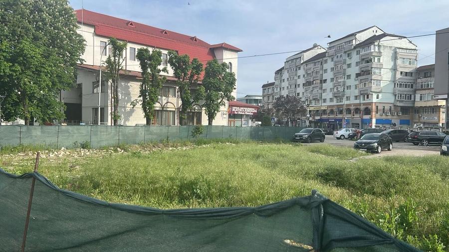 Vanzare teren ultracentral Targoviste, PUZ aprobat hotel/restaurant - 5