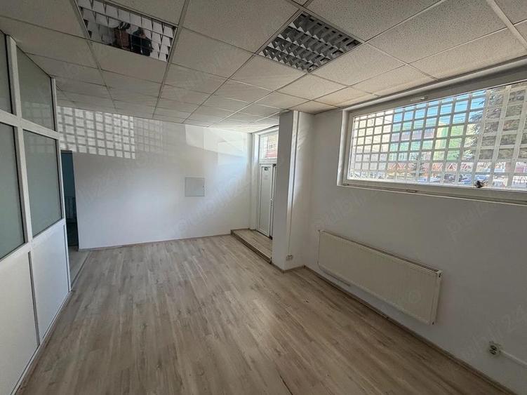 Spatiu comercial central Petrosani - 4