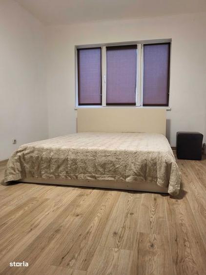 Inchiriez apartament 2 camere, decomandat, Vlaicu - 1