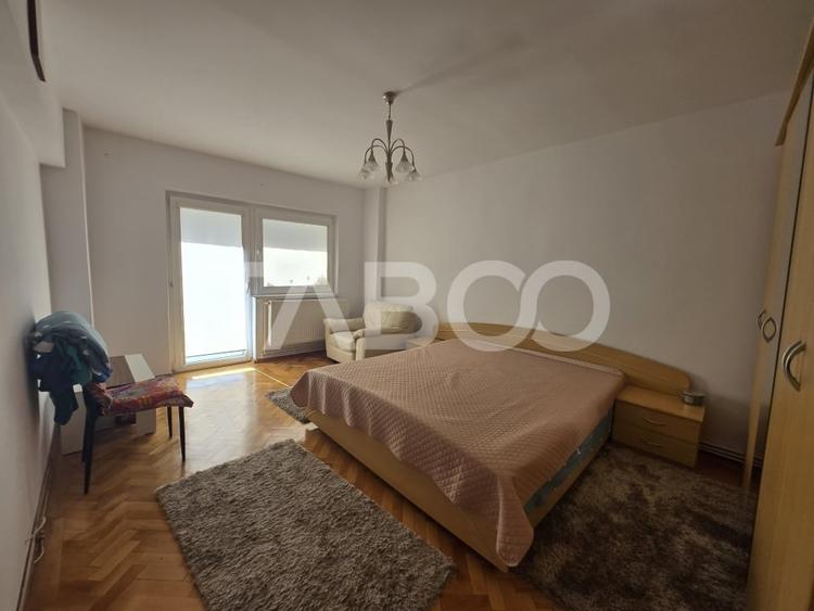 Apartament 3 camere decomandat 68mp cu balcon zona Siretului Sibiu - 2