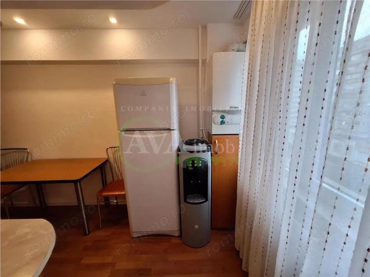 Apartament 3 mobilat si utilat, 2 bai, 2 balcoane, Ultracentral-Bacau - 10