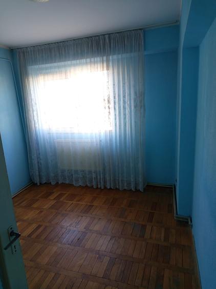 Proprietar - GALATI apartament 3 camere decom - 5