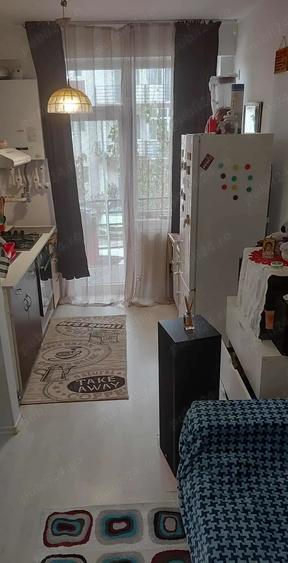 Vind garsoniera partial mobilata - 3