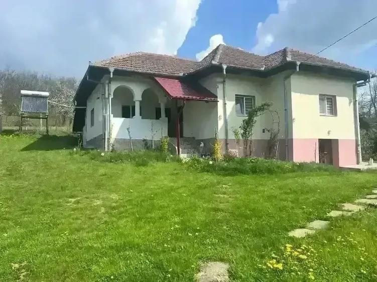 Casa de vanzare in Golesti, Ramnicu Valcea - 10