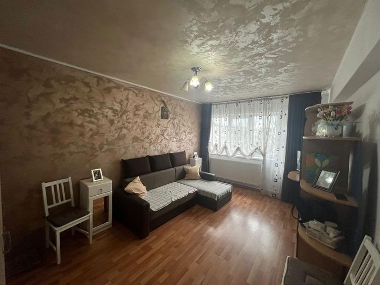 Garsoniera 30mp Zona Garii centrala mobilat utilat - 1