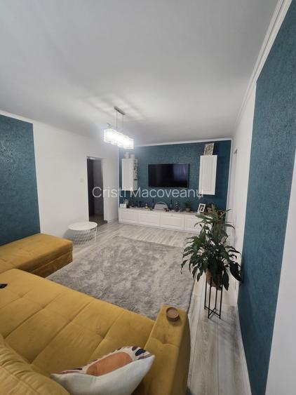 Apartament cu 3 camere de vanzare in zona 1 Decembrie 1918-metrou(2 minute) Apartament cu 3 camere de vanzare in zona 1 Decembrie 1918-metrou(2 minute)