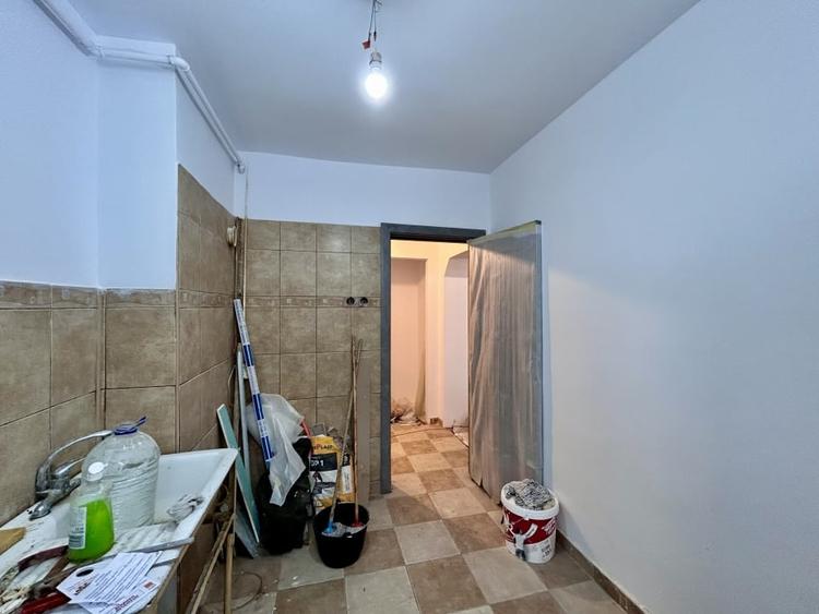 Apartament 3 camere, semi-finisat, separatie de gaze, Nord, Ploiesti - 9
