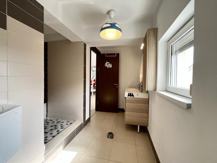 De vanzare vila individuala 7 camere mobilata si utilata complex Corbeanca - 17