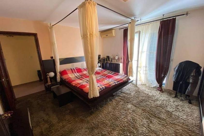 BRAYTIM - CASA INDIVIDUALA - 5 cam - 3 bai -  GARAJ - TERASA - PISCINA - IAZ - 9 - 1