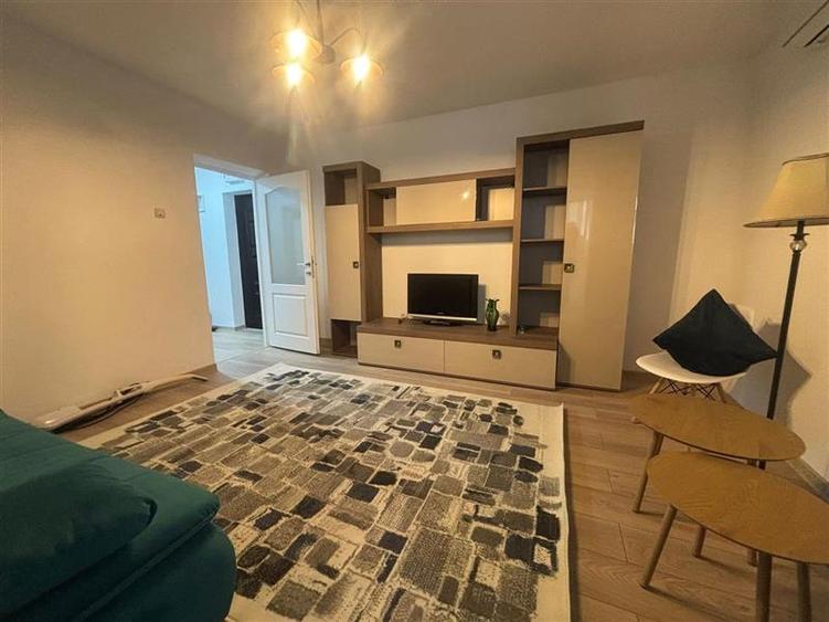 Apartament cu 2 camere de inchiriat strada Victoriei Tulcea - 2