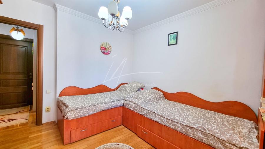 Ap decomandat cu 3 camere bloc 1993 Orzari, Delea Veche, Calea Calarasilor - 28