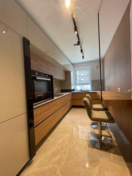 Apartament 2 camere Tip 3V - Zona Tractorul - 3