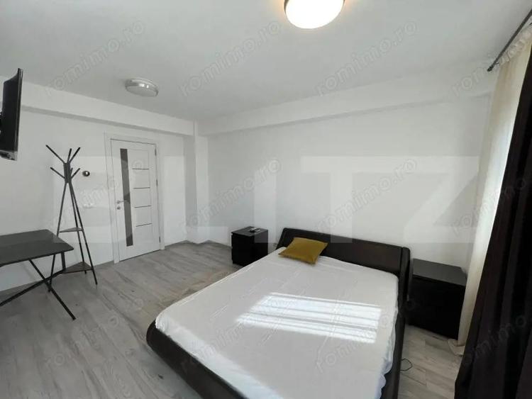 Apartament cu 3 camere si 2 bai, terasa 22 mp, 1 Mai - 8