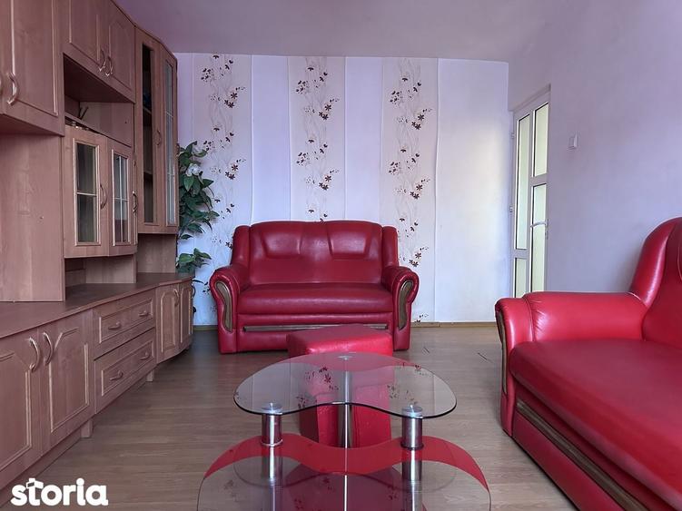 De vanzare! Apartament spa?ios cu 3 camere! - 2