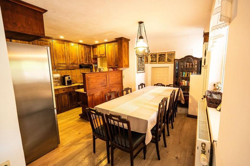 Casa 130 MP utili cu teren 2822 MP cu posibilitate destinatie comerciala - 3