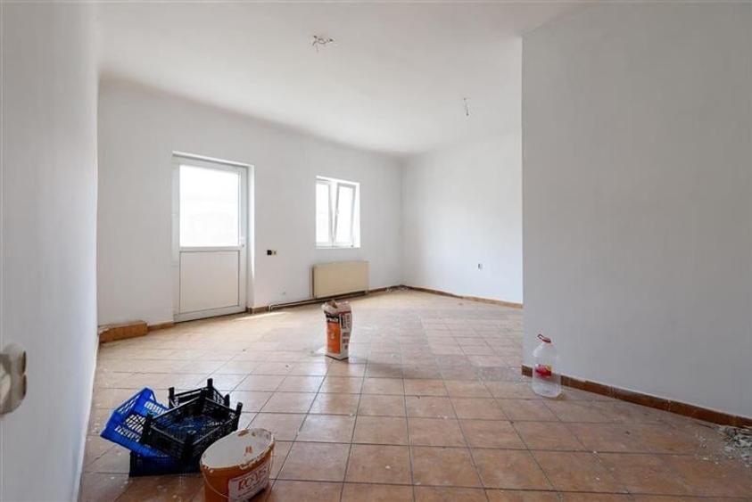 Proprietate nobiliara, cu influente moderne, Prejmer, Brasov- rezidential/ comer - 47