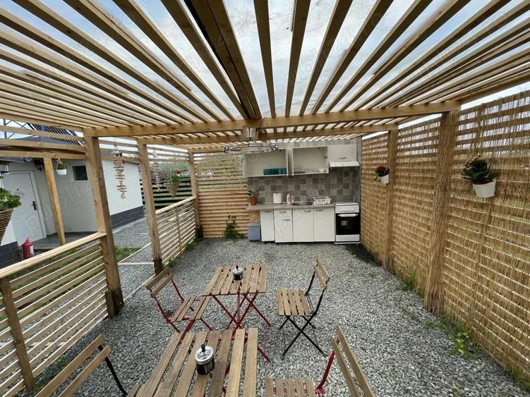 De vanzare pensiune la cheie - 300m de plaja Corbu - 7